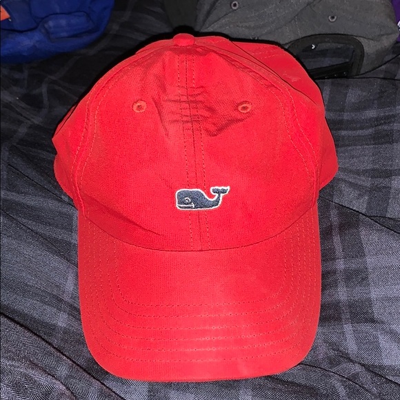 Vineyard Vines Other - Red Vineyard vines hat